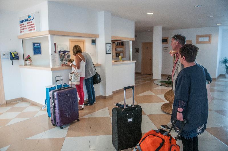 Apartamentos Vistamar Санто Томас Экстерьер фото